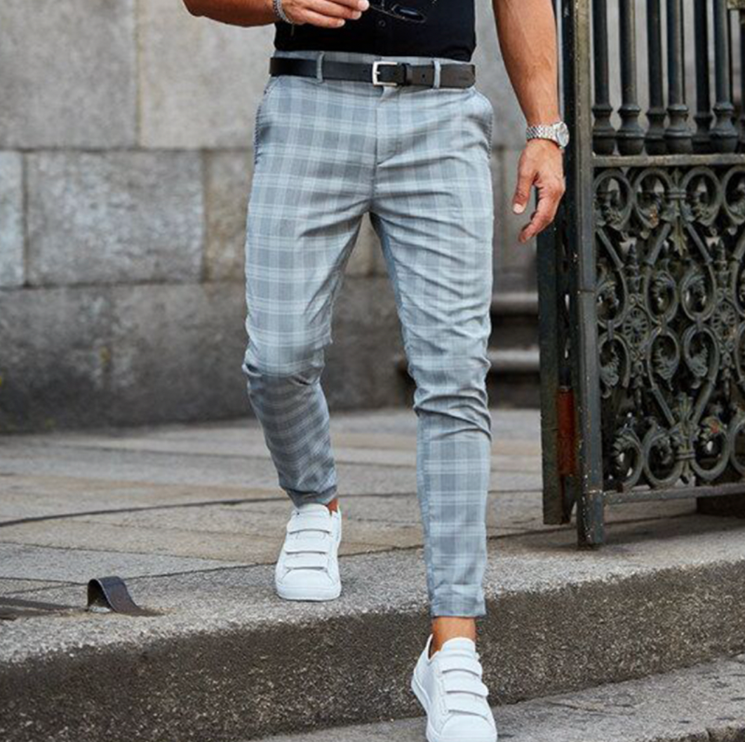 Cevori Stylish Comfortable Fit Checked Trousers