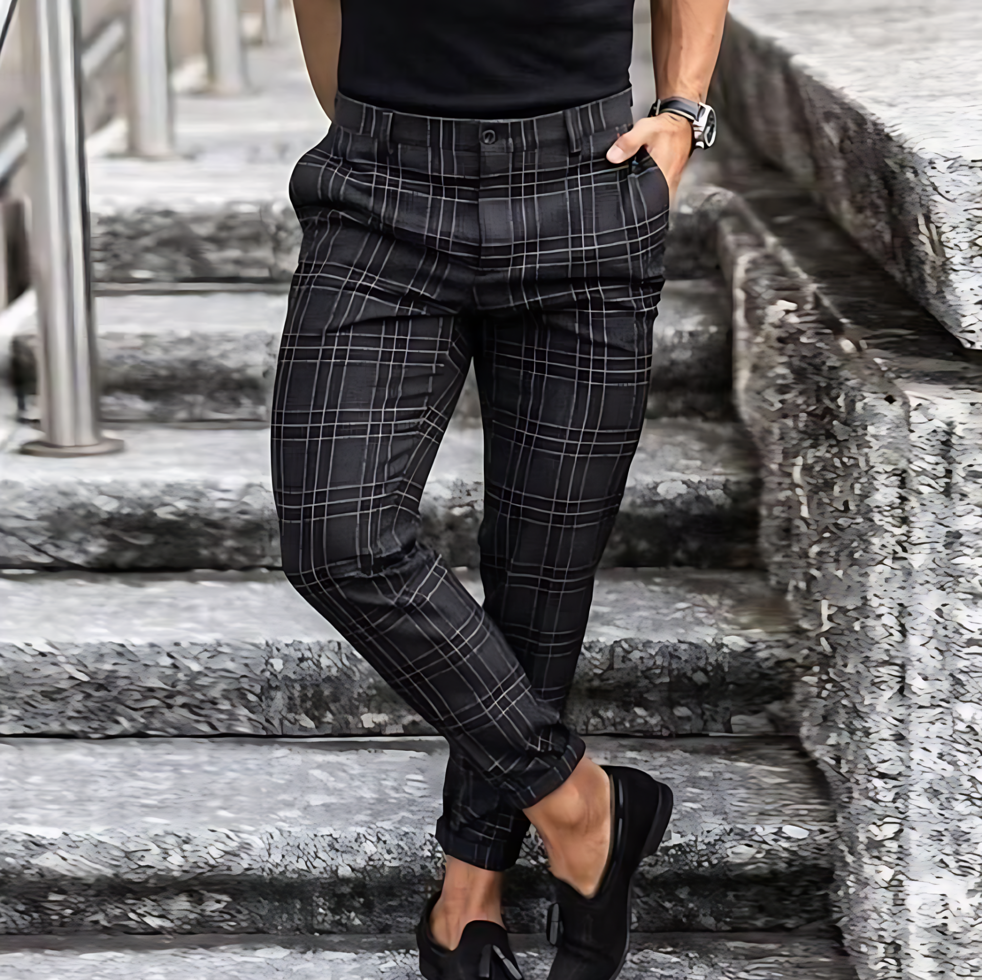 Cevori Stylish Comfortable Fit Checked Trousers