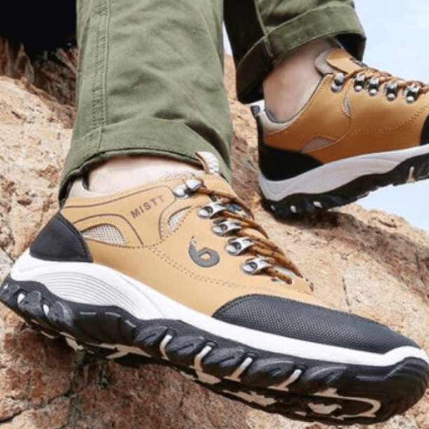 Cevori Durable Trekking and Hiking Shoes